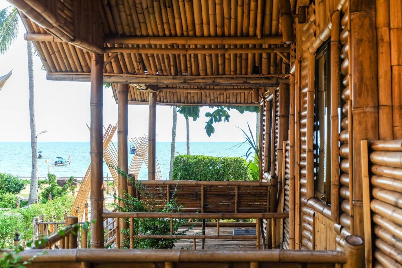 Anyavee Krabi Beach Resort バーン・クロンムアン エクステリア 写真